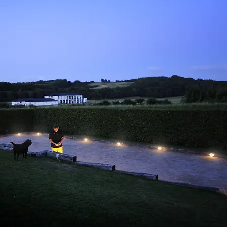 - Udsigten 3* הורסנס