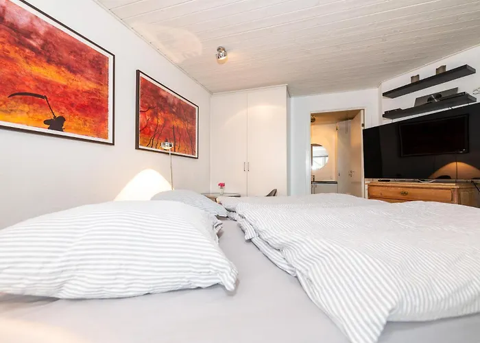 - Udsigten Bed & Breakfast 3*