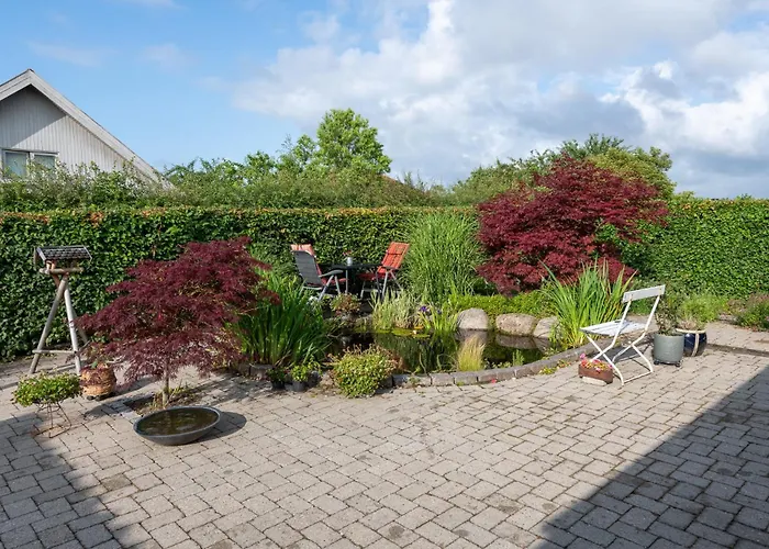 - Udsigten Bed & Breakfast 3*
