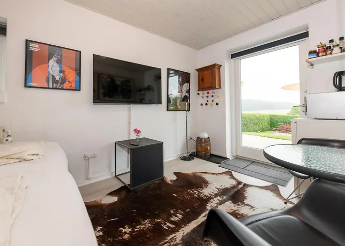 - Udsigten Bed & Breakfast